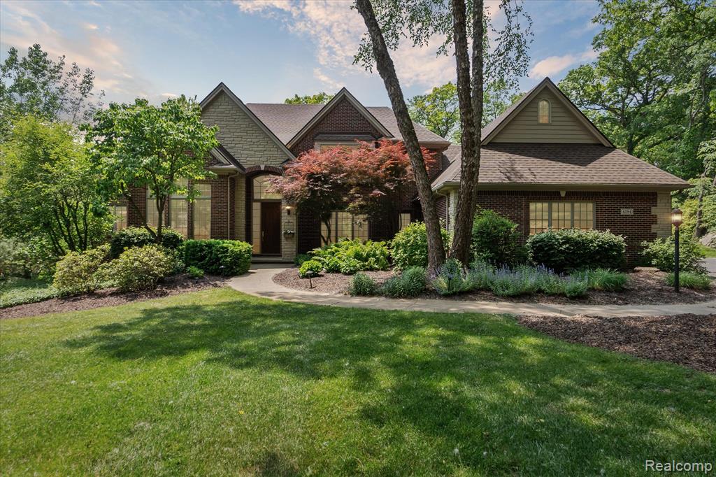 4294 Dominion Boulevard, Brighton, MI 48114 — Photo 2