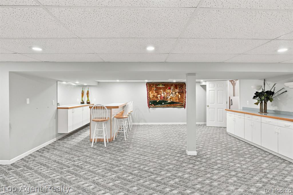 48659 Sundance Court, Utica, MI 48315 — Photo 23