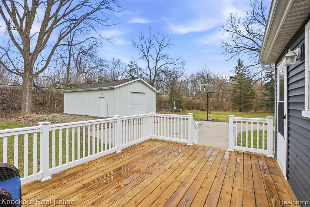 213 E Maple Street, Vassar, MI 48768 — Photo 25