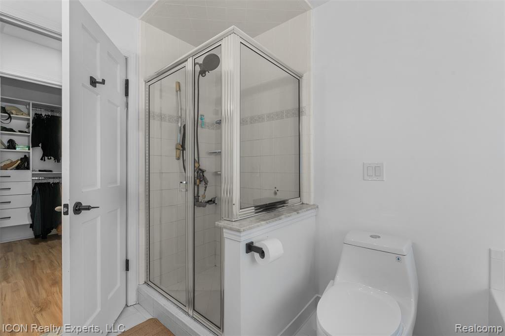 52542 Westcreek Drive, Macomb, MI 48042 — Photo 31