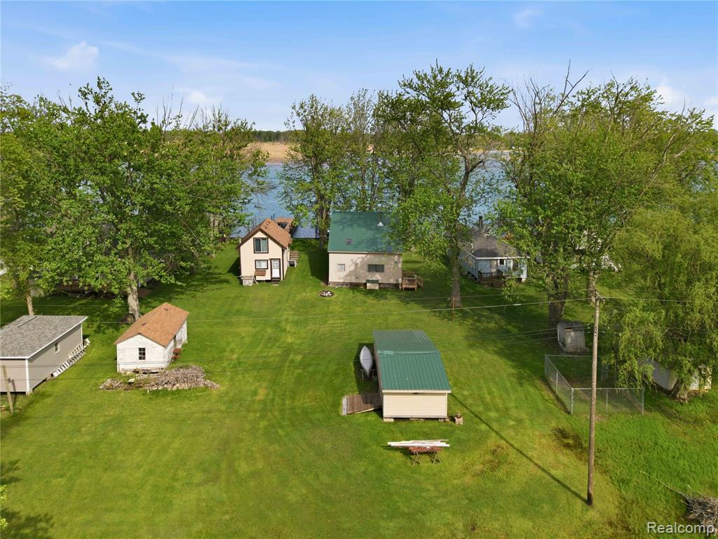 6556 Dickinson Island, Algonac, MI 48001 — Photo 32