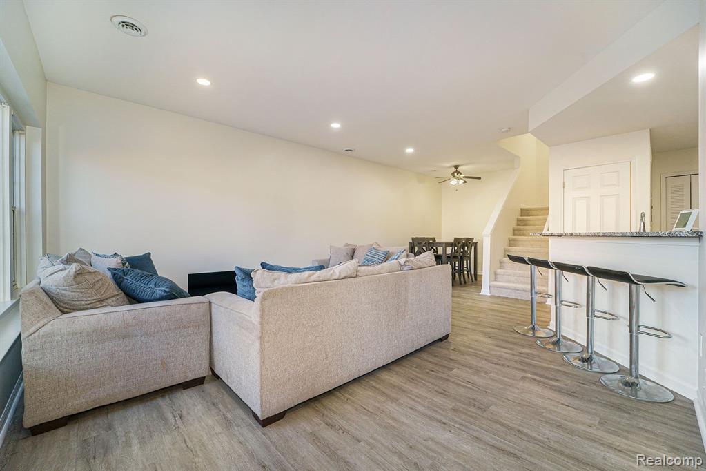 3042 CLOVERLY Lane, Ann Arbor, MI 48108 — Photo 7