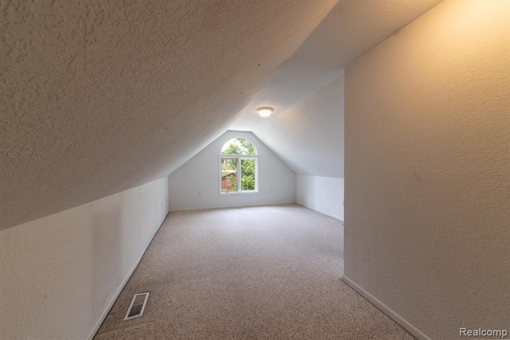 4695 Powell Drive, Mount Pleasant, MI 48858 — Photo 23