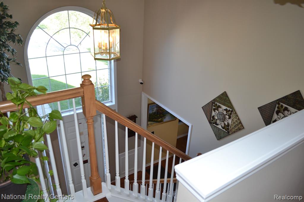 8290 HUMMINGBIRD Drive, Ypsilanti, MI 48197 — Photo 10