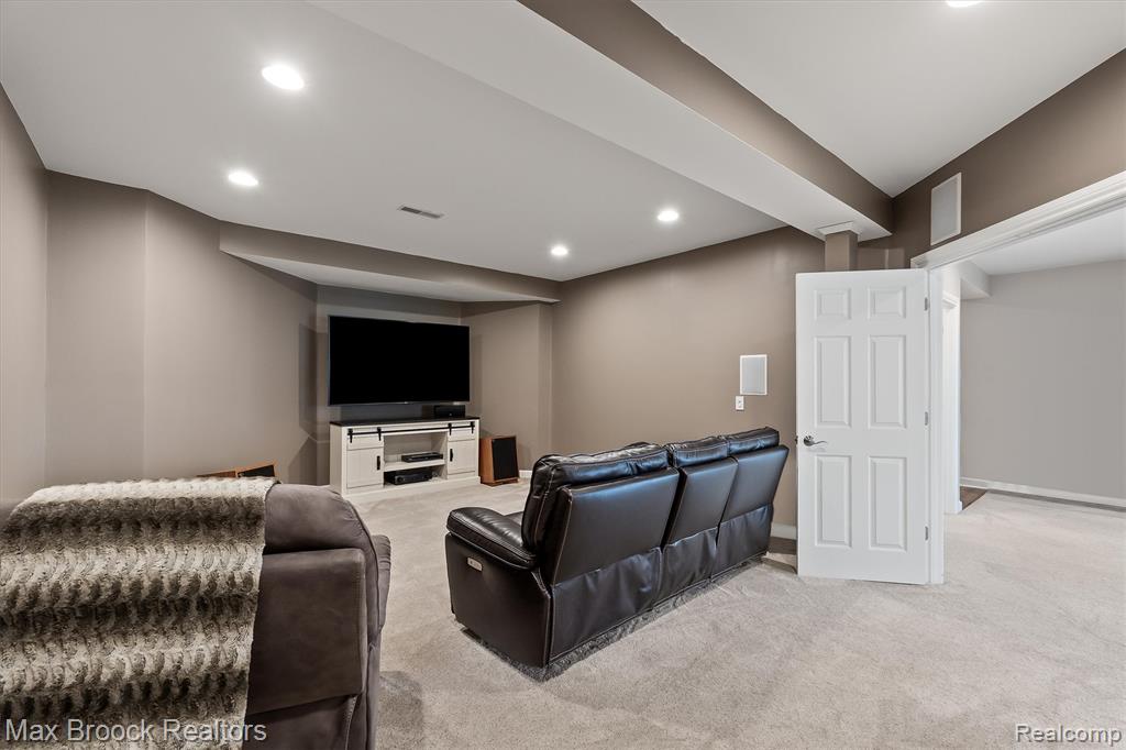 398 Shrewsbury Drive, Clarkston, MI 48348 — Photo 74