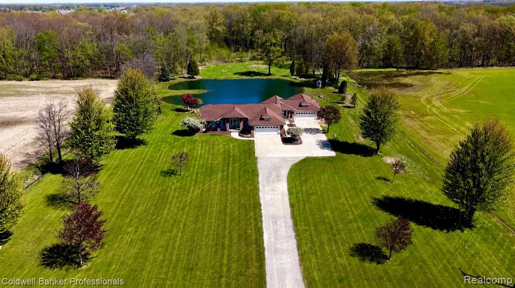 6464 Ferden Road, Chesaning, MI 48616 — Photo 3