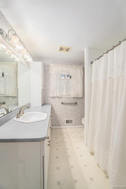 5023 Spring Well Lane, Grand Blanc, MI 48439 — Photo 15