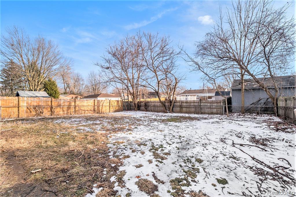 42071 ZACHARY Street, Van Buren, MI 48111 — Photo 25