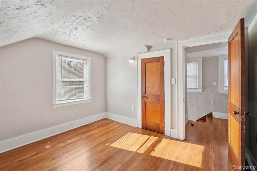 611 S West Street, Royal Oak, MI 48067 — Photo 30