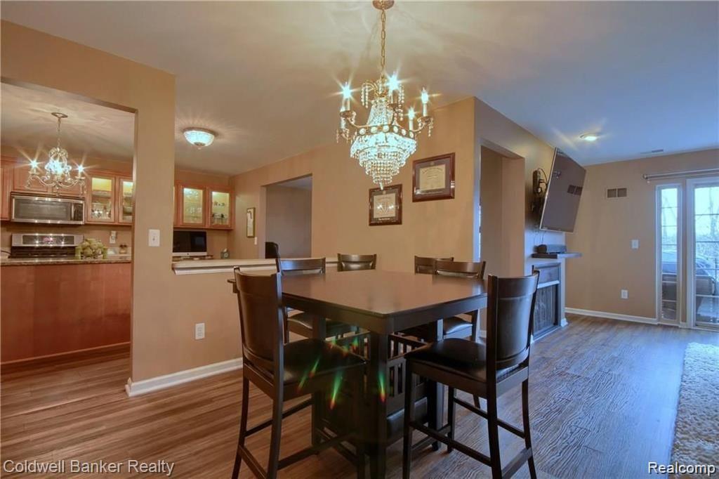 39642 ROCKCREST Lane, Northville, MI — Photo 5