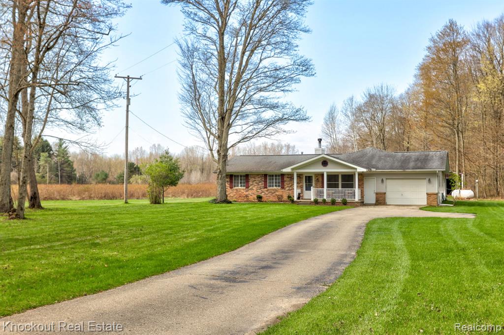 13319 Blueberry Lane, Otter Lake, MI 48464 — Photo 6