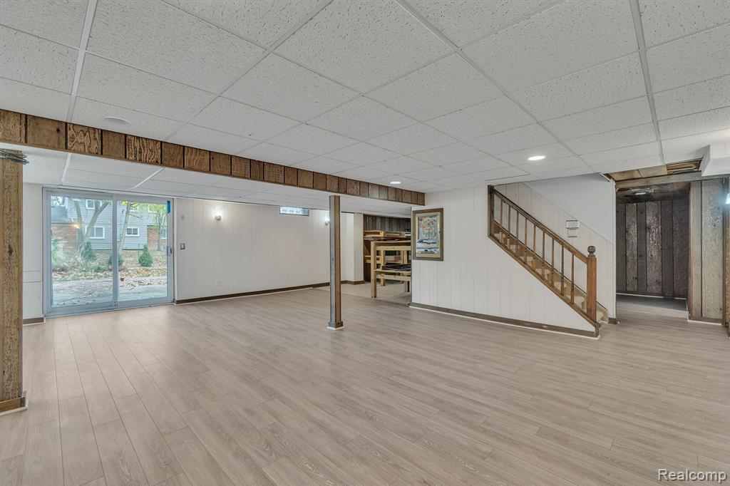 4248 WHITEBIRCH Drive, West Bloomfield, MI 48323 — Photo 38