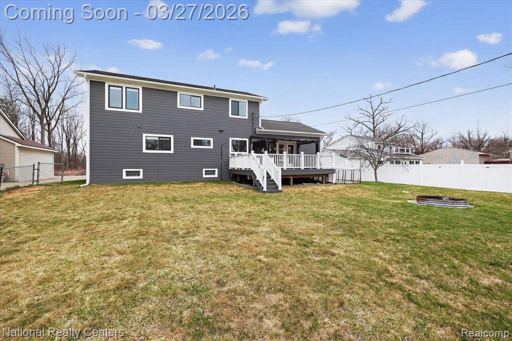 946 Dunreath Street, Wolverine Lake, MI 48390 — Photo 50
