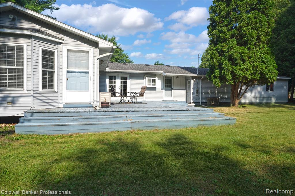 7194 N Center Road, Mount Morris, MI 48458 — Photo 5