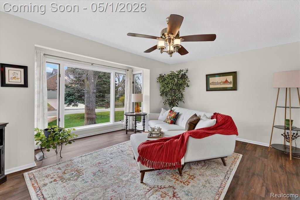 7117 Capri Drive, White Lake, MI 48383 — Photo 5