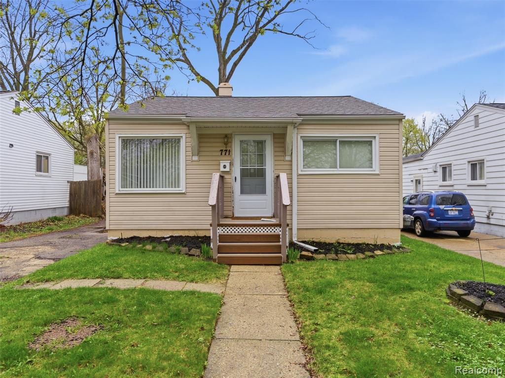 771 E Mansfield Avenue, Pontiac, MI 48340 — Photo 2