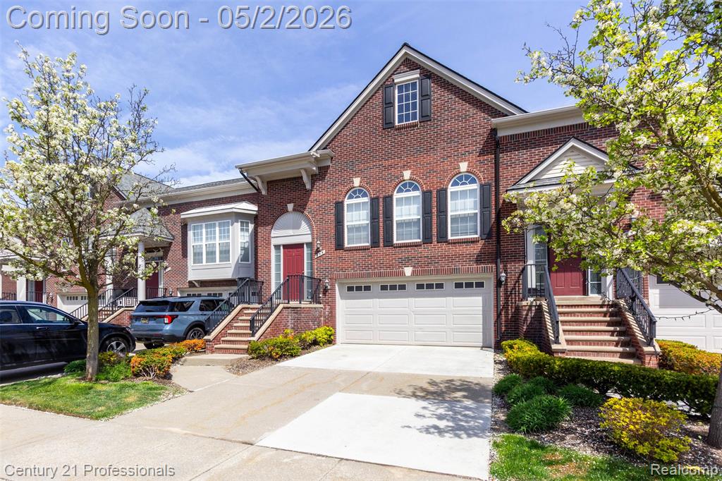 955 Sandalwood Drive, Troy, MI 48085 — Photo 2