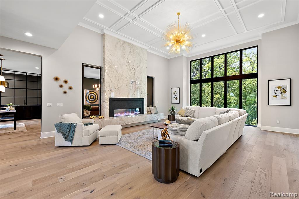 3268 Willis Drive, Oakland, MI, 48306