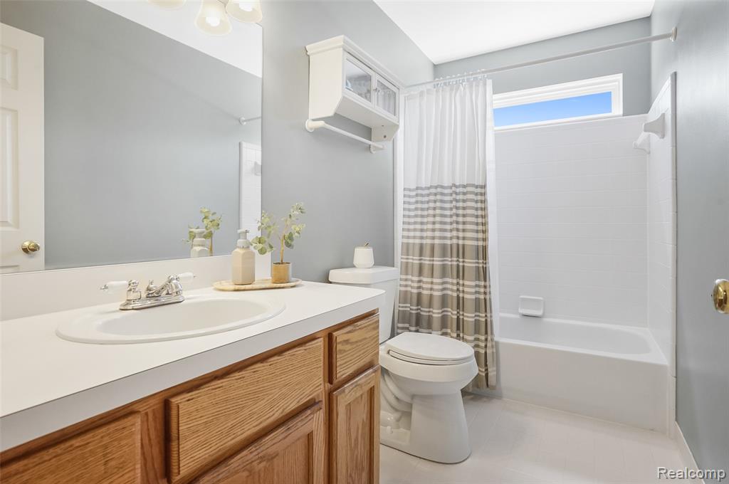 1170 Arabian Court, South Lyon, MI 48178 — Photo 43
