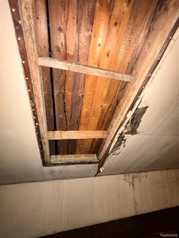 8056 Lynch Road, Detroit, MI 48234 — Photo 17