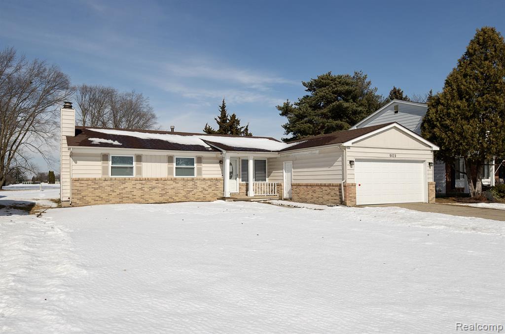 5123 MILL WHEEL Drive, Grand Blanc, MI 48439 — front exterior