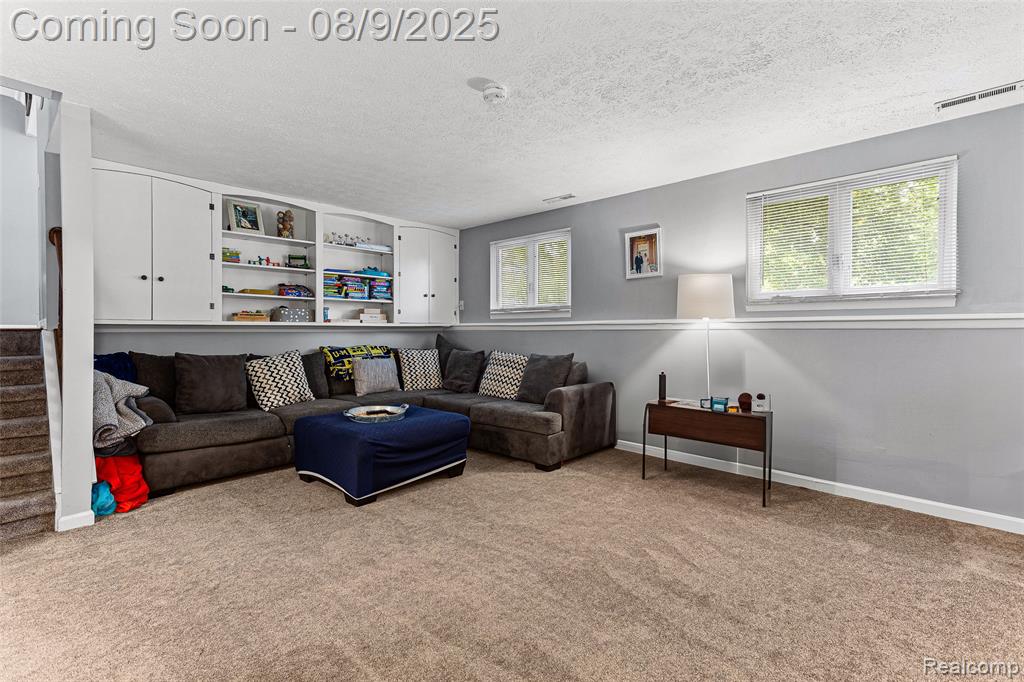 42579 Collingham Court, Canton, MI 48187 — Photo 11