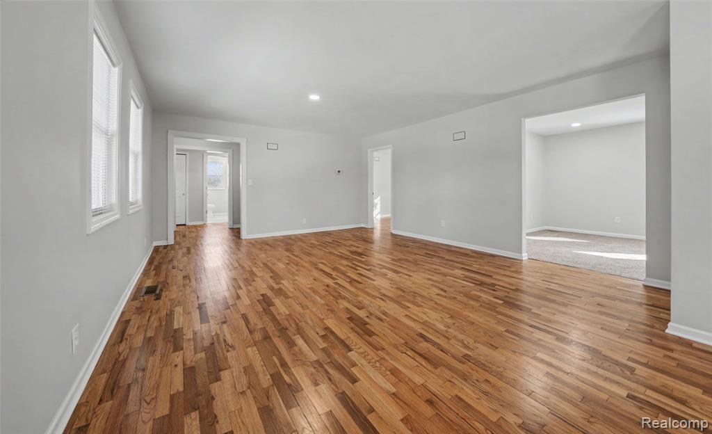 15087 N Holly Road, Holly, MI 48442 — Photo 7