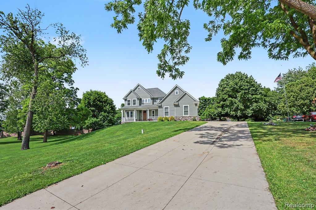 1660 Winthrop Road, Bloomfield, MI 48302 — Photo 4