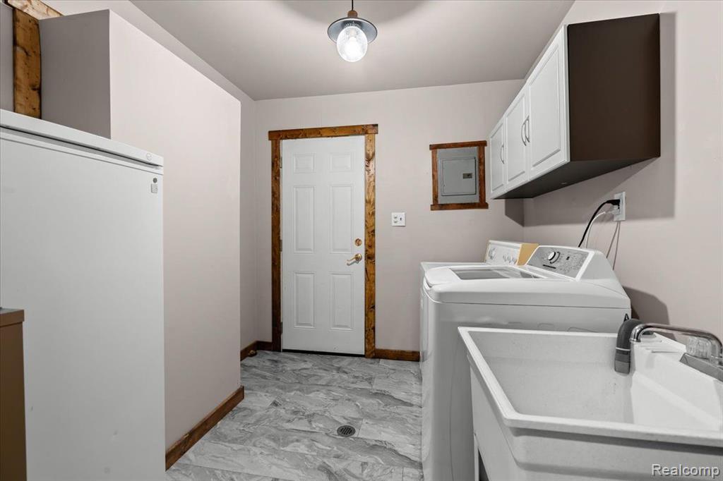 6073 TROY Street, Taylor, MI 48180 — Photo 15