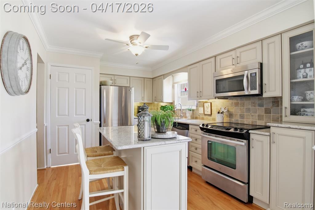 709 N Mildred Street, Dearborn, MI 48128 — Photo 12