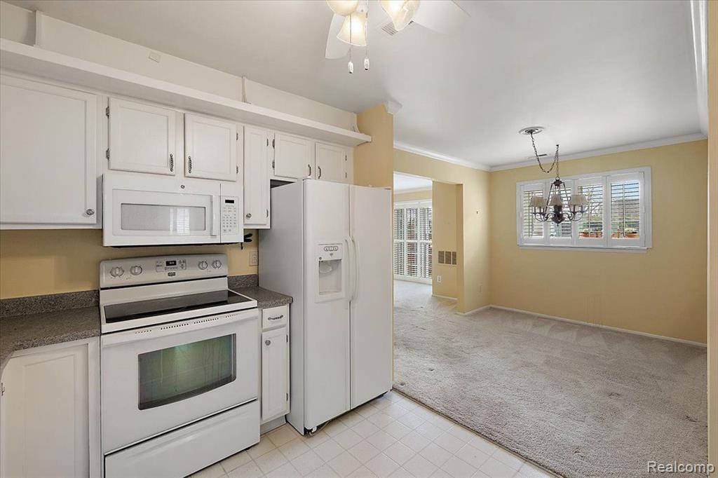 480 BALDWIN Avenue, 13, Rochester, MI 48307 — Photo 13