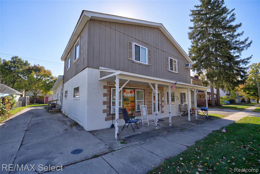 528 E Broad Street, Linden, MI 48451