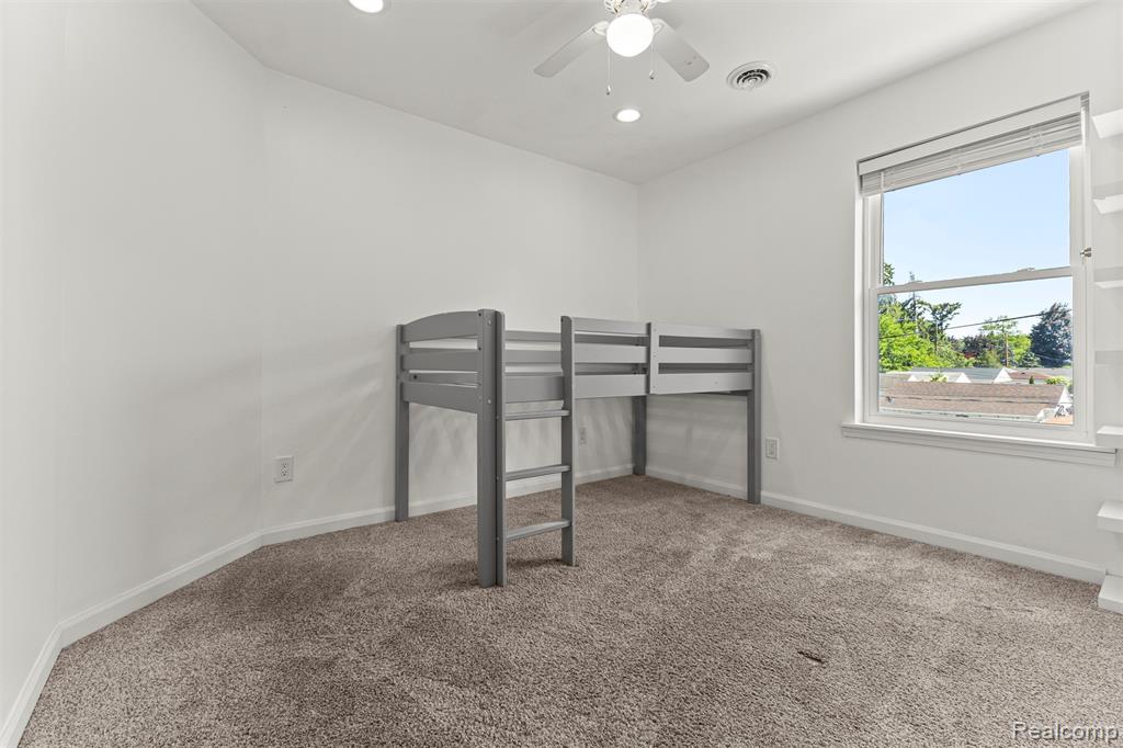 450 N Denwood Street, Dearborn, MI 48128 — Photo 31