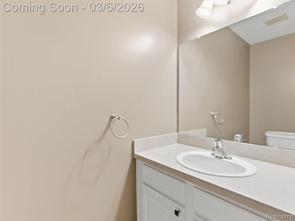 5966 Augusta Lane, Grand Blanc, MI 48439 — Photo 15