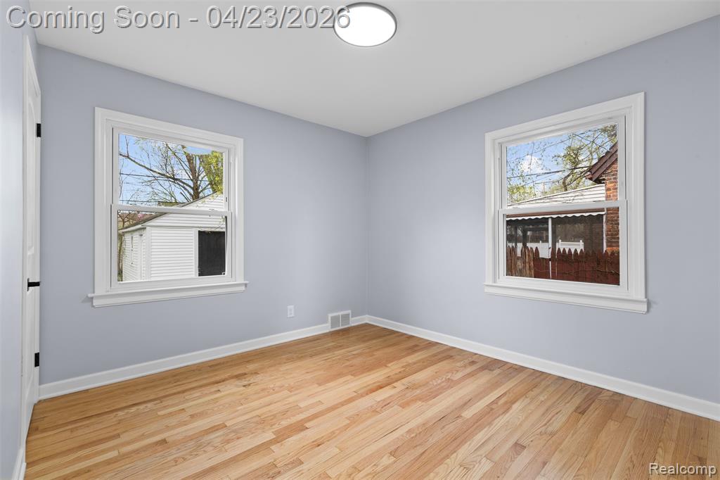 10910 Worden Street, Detroit, MI 48224 — Photo 9