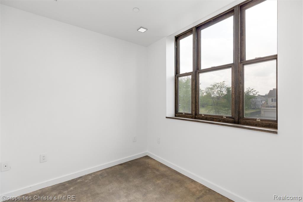 1454 Townsend Street, 206, Detroit, MI 48214 — Photo 21
