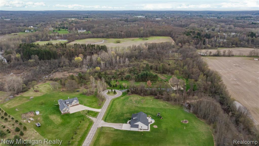 13445 Millie Court, Holly, MI 48442 — Photo 90