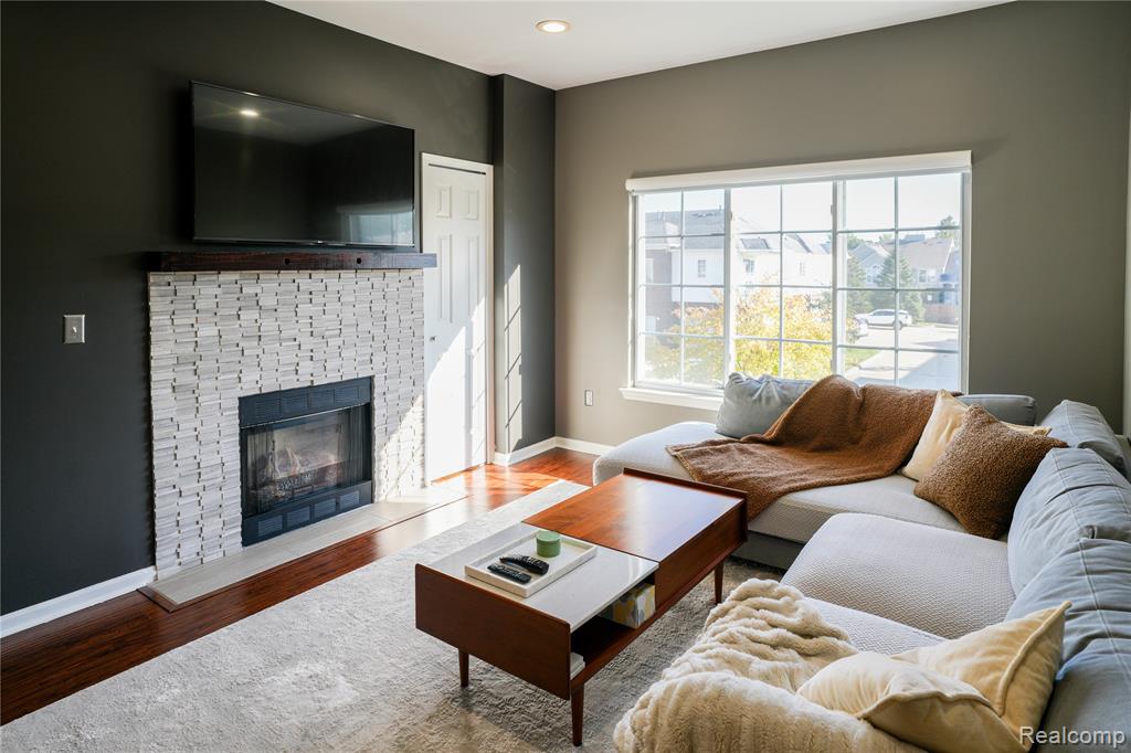 5633 Acorn Lane, Sterling Heights, MI 48314 — Photo 5