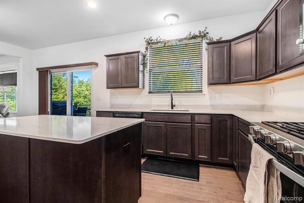 9301 White Tail Drive, Ypsilanti, MI 48197 — Photo 11