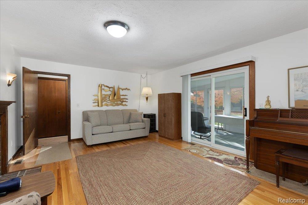 5618 Ann Arbor Saline Road, Saline, MI 48176 — Photo 27