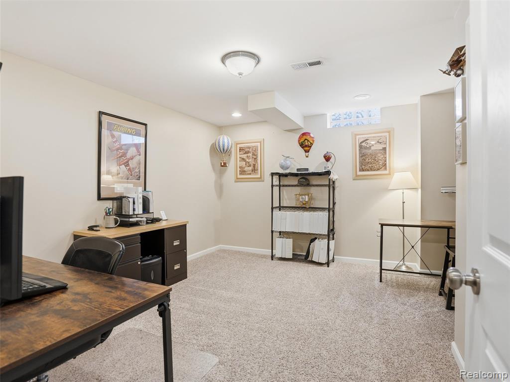 26833 Alderman Alderman Court, Harrison Township, MI — Photo 32