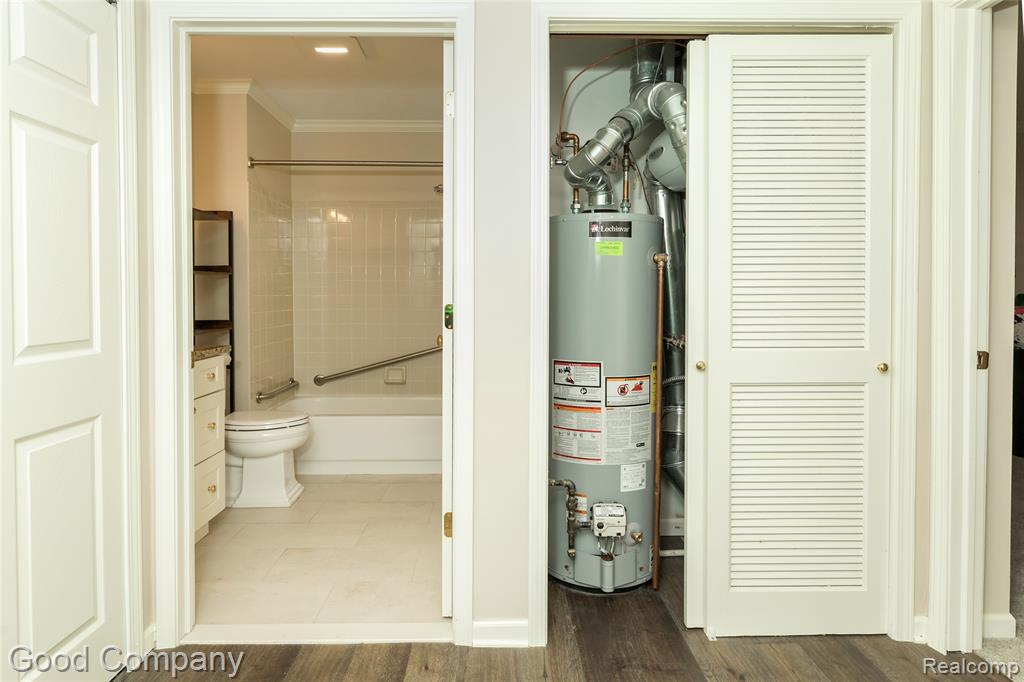 969 Wexford Way, Rochester Hills, MI 48307 — Photo 10
