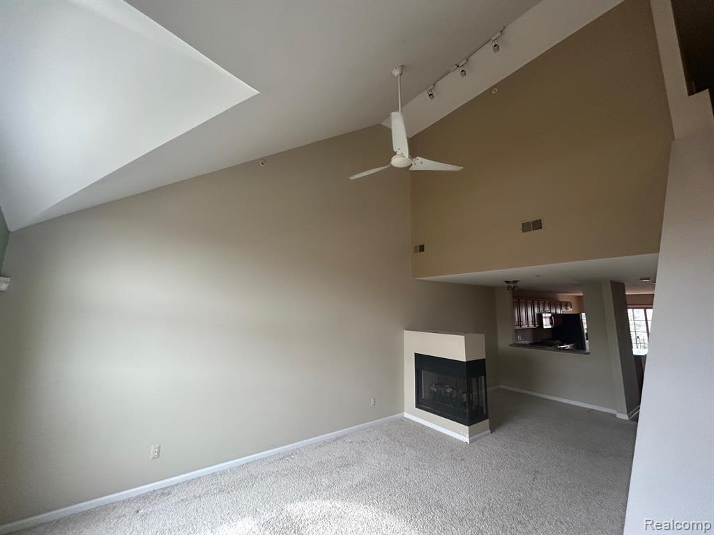 39460 SPRINGWATER Drive - Photo 4