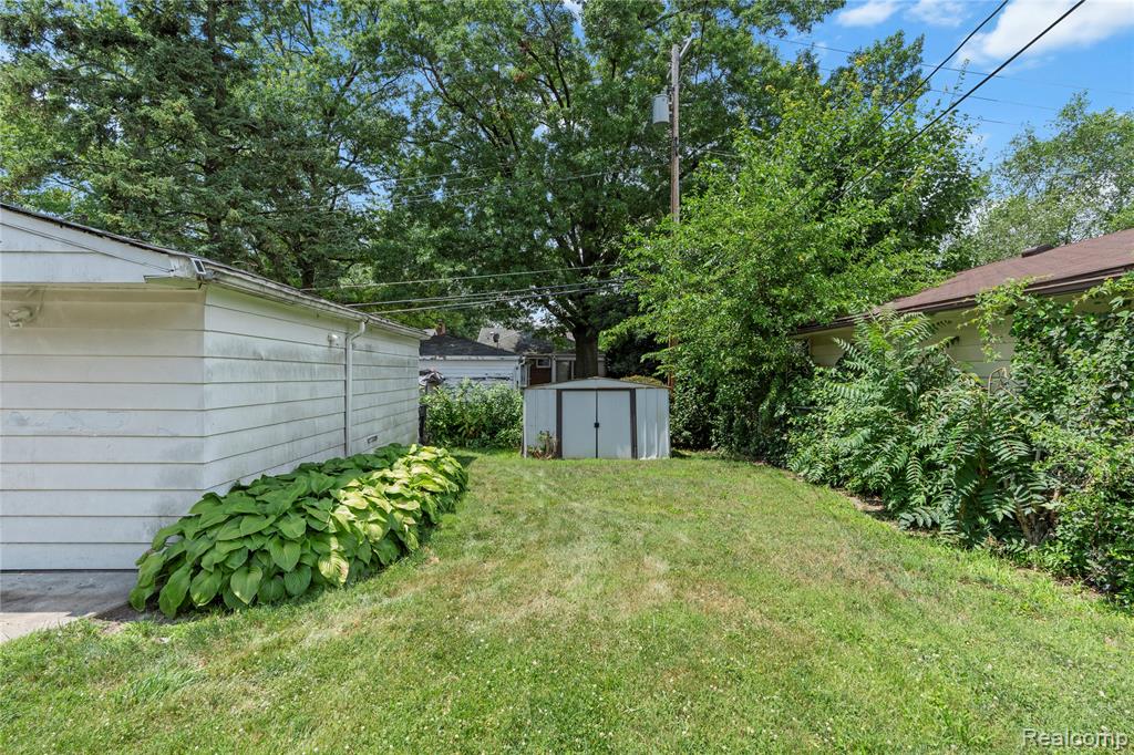 9615 W Parkway Street, Redford, MI 48239 — Photo 27