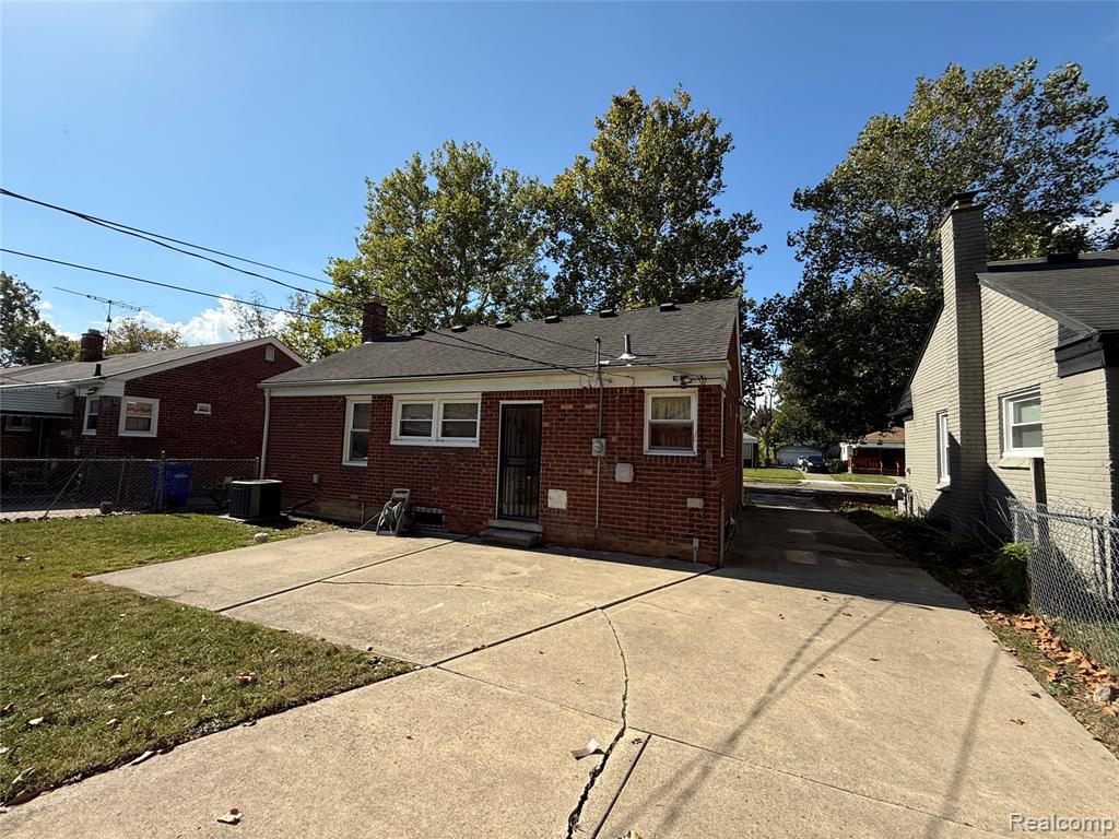 9608 Fielding Street, Detroit, MI 48228 — Photo 3