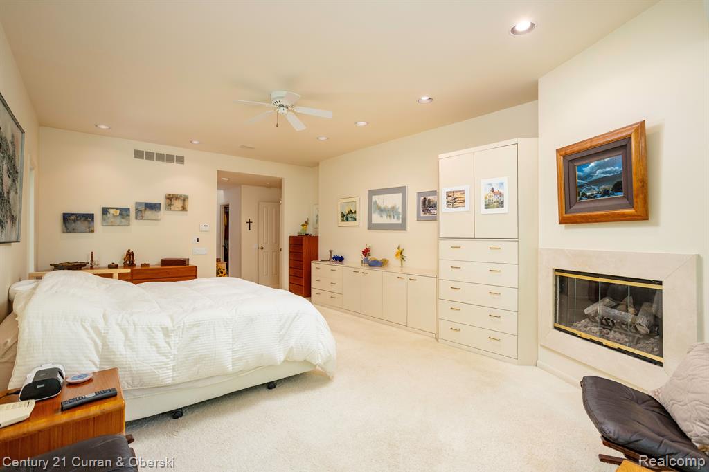 46515 Arboretum Circle, Plymouth, MI 48170 — Photo 21