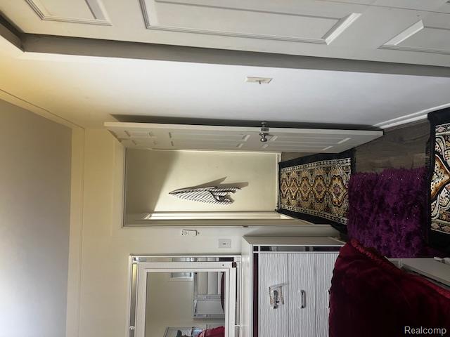 6083 Rosemont Avenue, Detroit, MI 48228 — Photo 18