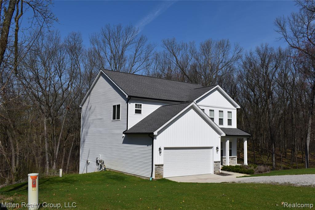 16255 Catalpa Ridge Drive, Holly, MI 48442 — Photo 3