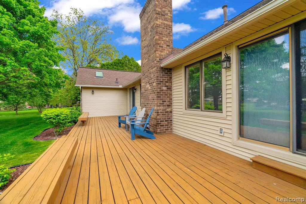 836 BOUTELL Drive, Grand Blanc, MI 48439 — Photo 64
