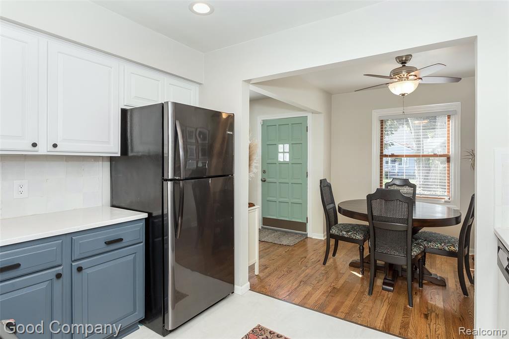 920 W Windemere Avenue, Royal Oak, MI 48073 — Photo 13